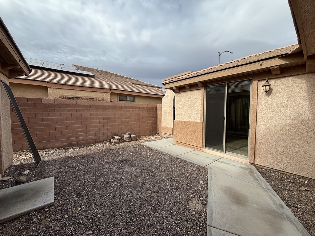 Beautiful home with casita and courtyard property image