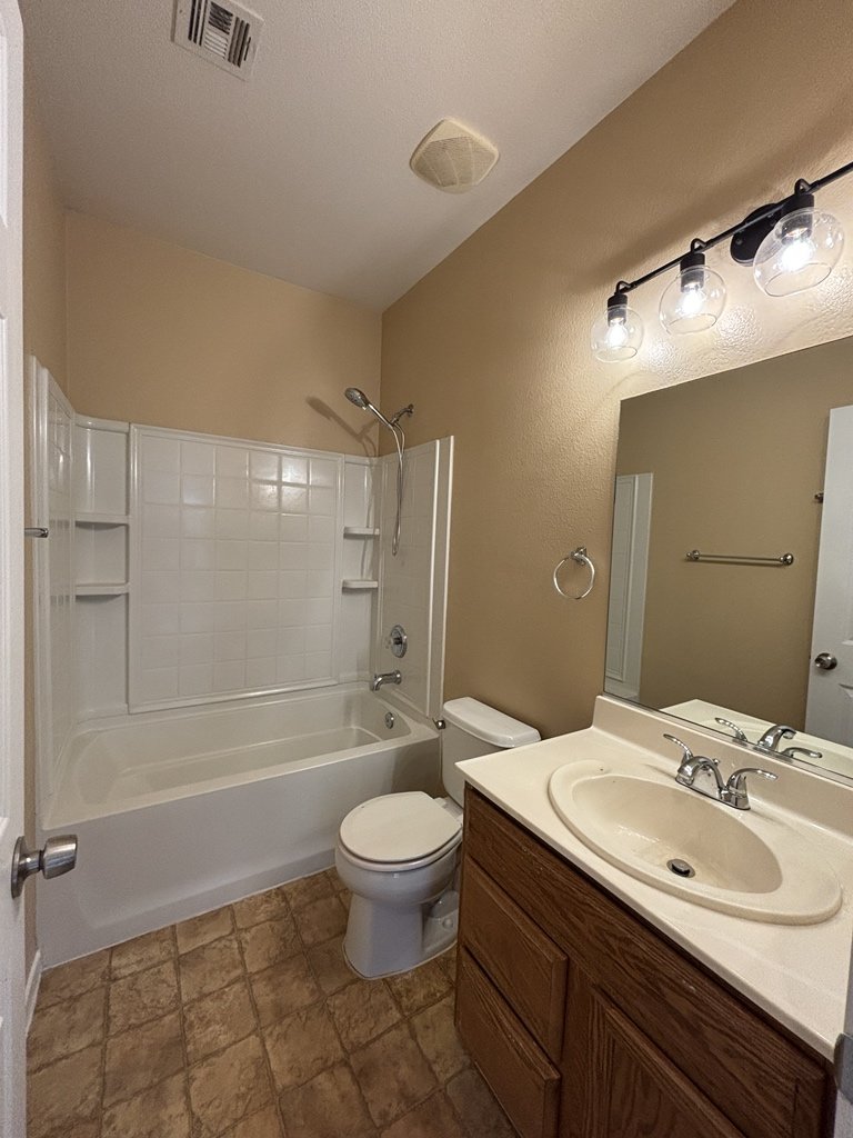 Beautiful home with casita and courtyard property image