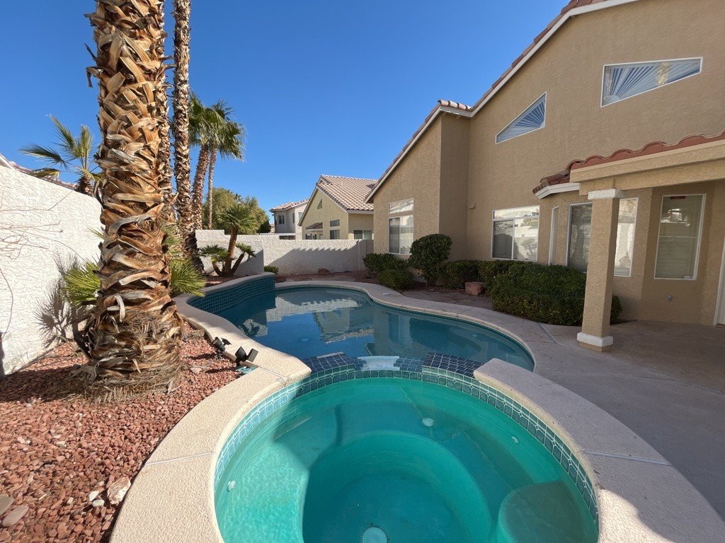 Single Family home with pool and patio property image