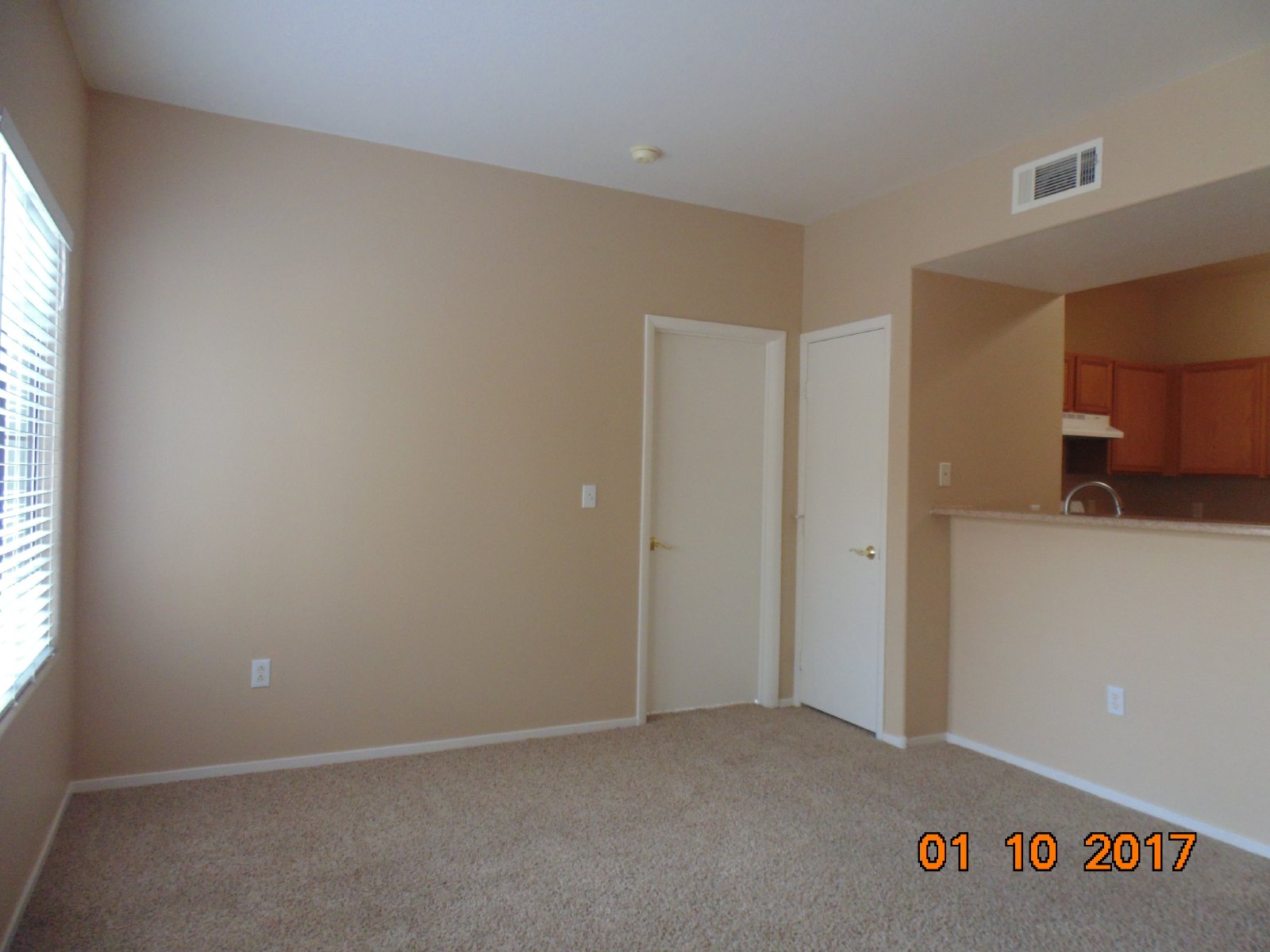 Second-floor condo near shopping entertainment property image