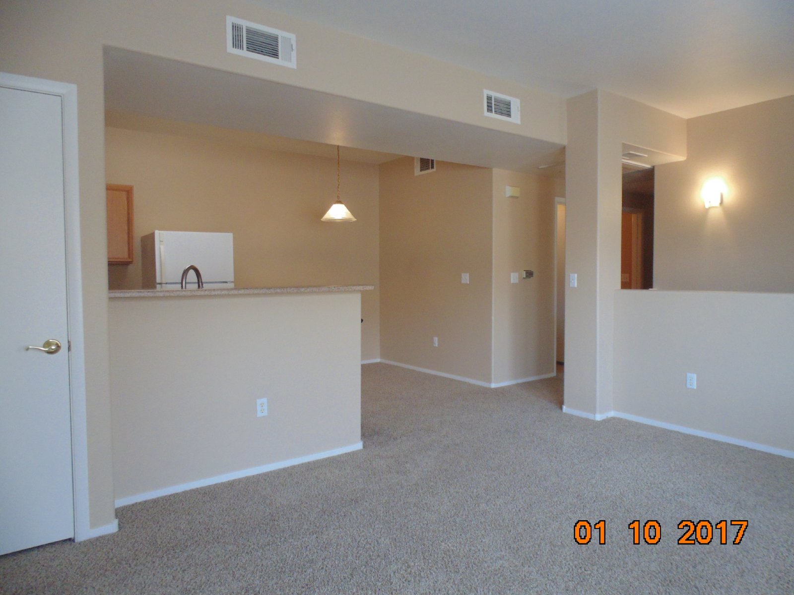 Second-floor condo near shopping entertainment property image