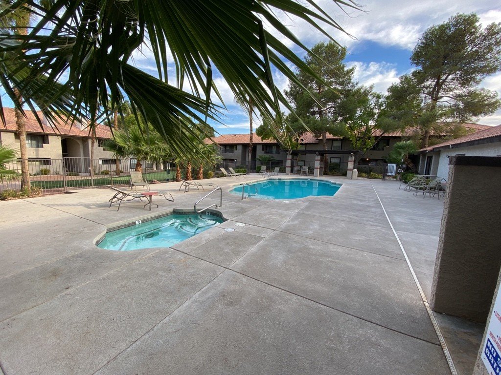 Charming Three-Bedroom Gated Retreat property image