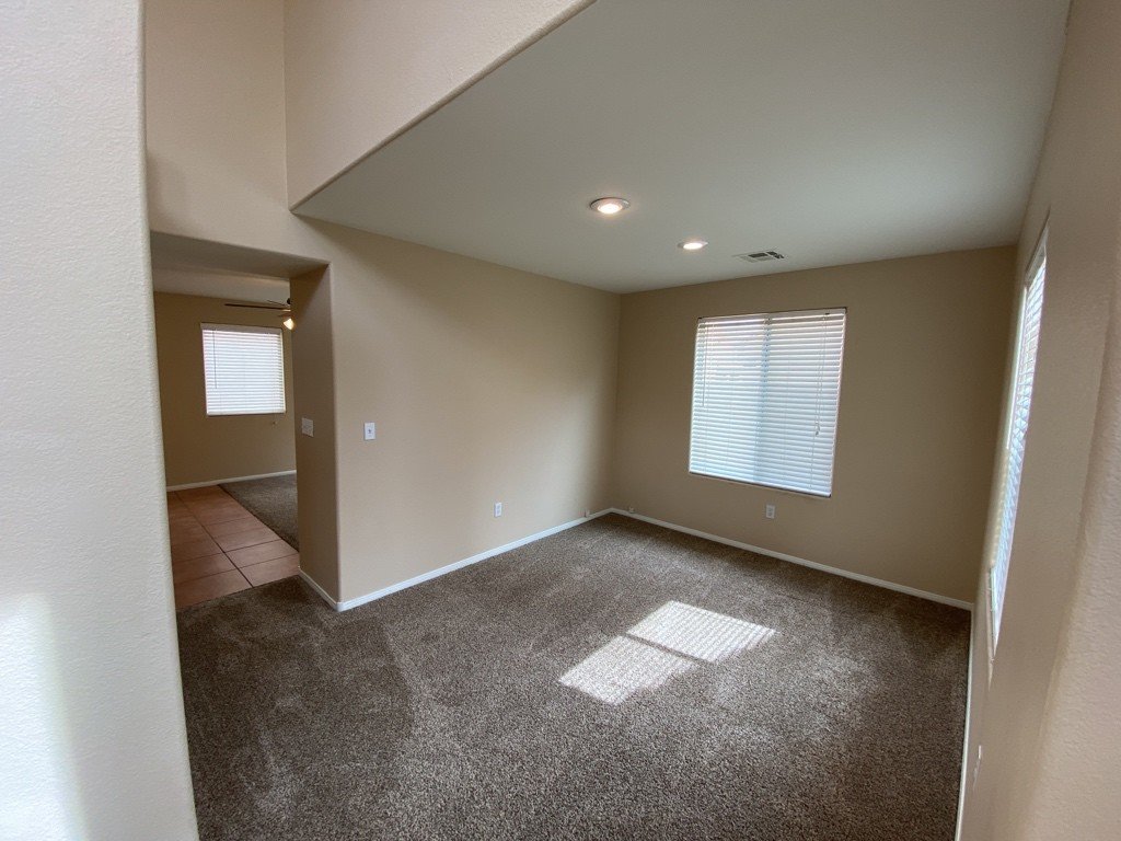 Spacious Three-Bedroom Home in Desirable Las Vegas Neighborhood property image