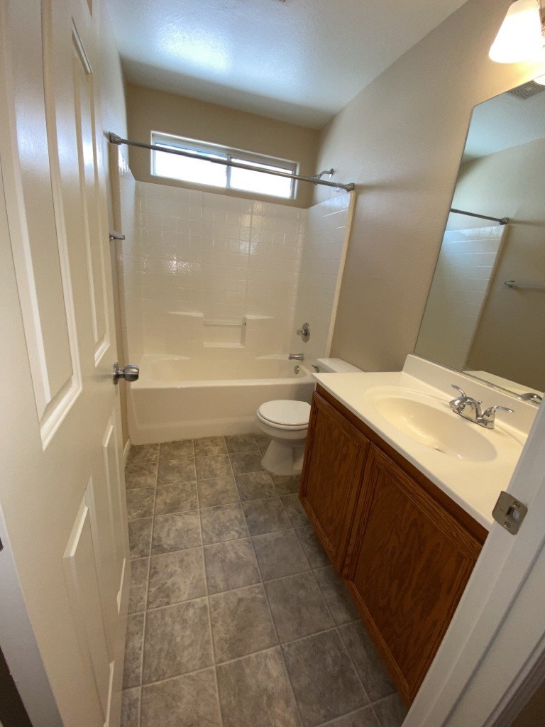 Spacious Three-Bedroom Home in Desirable Las Vegas Neighborhood property image