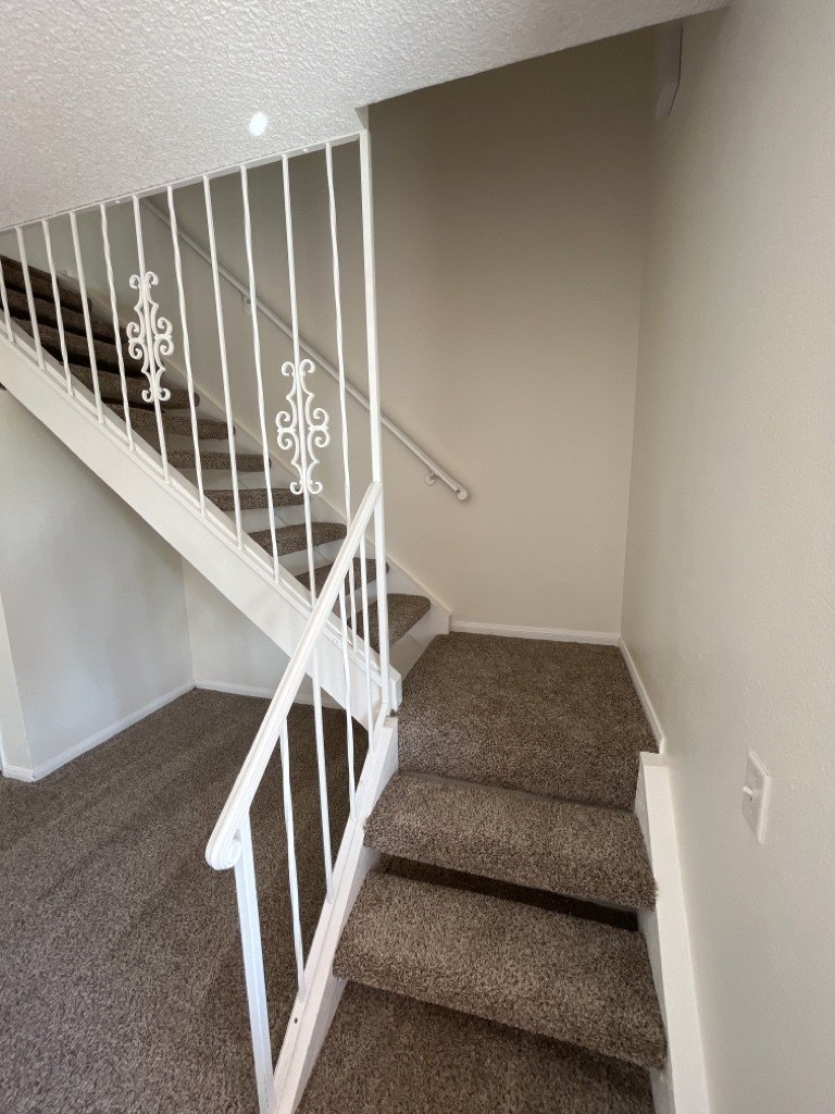 Centrally located townhome near Strip property image